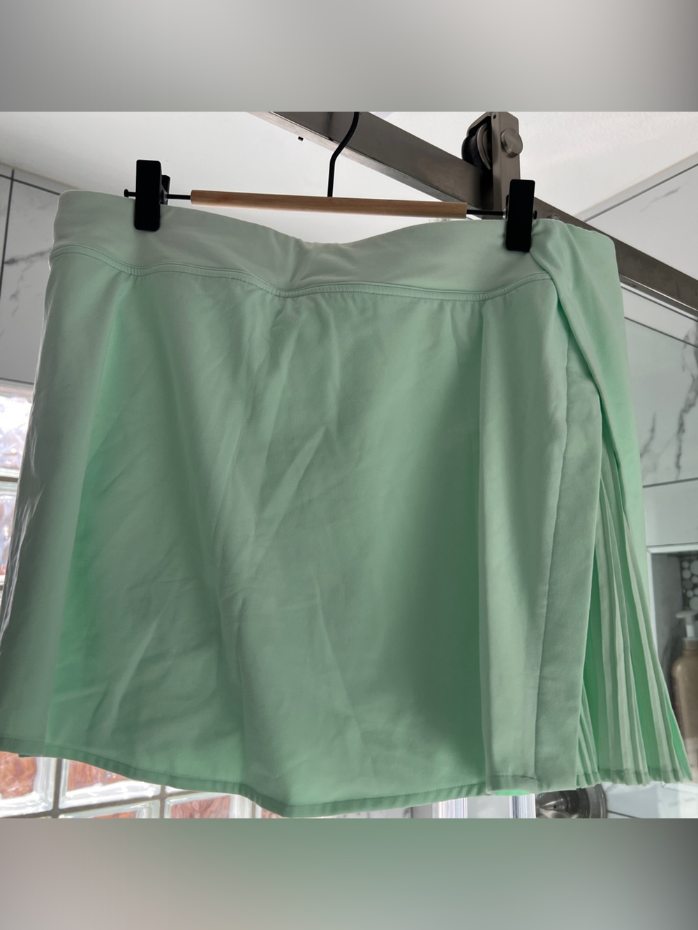 LULU Light Green Women’s Pleated Skirt